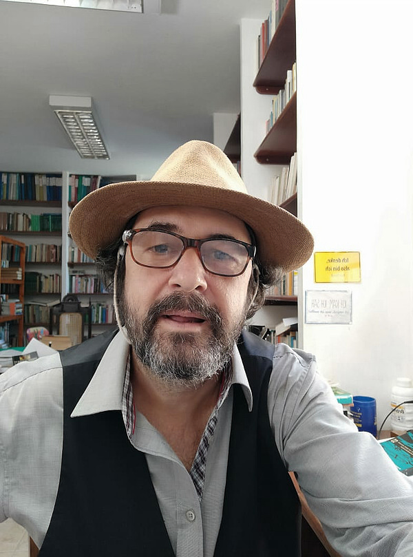 Carlo Tursi Copyright Carlo Tursi