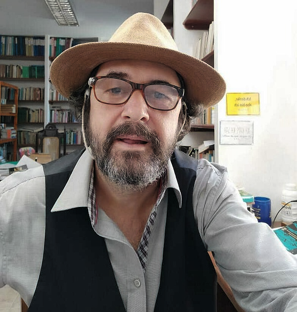 Carlo Tursi Copyright Carlo Tursi